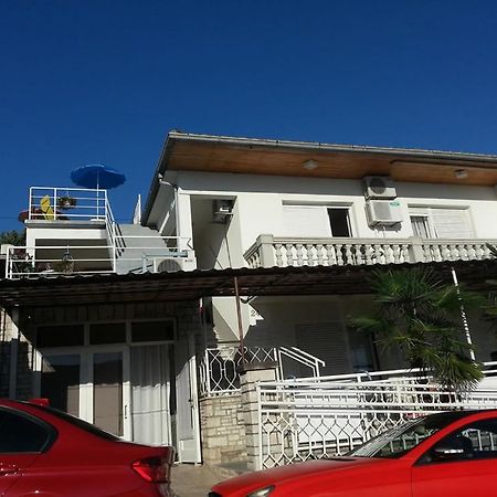 דירות קריקווניצה Rivijera מראה חיצוני תמונה